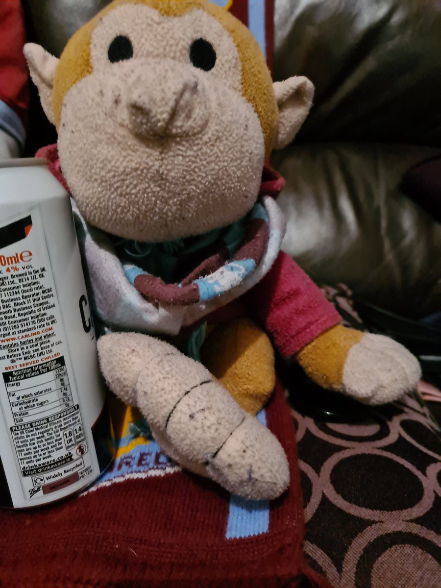 Stevemonkey26's tweet image. Drink for the villa boys