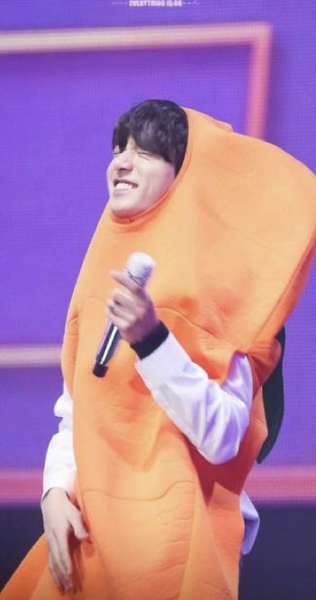 Jimin; Rawr *please act scared*