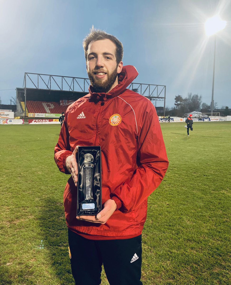 Congratulations to Portadown defender <a href="/_adammccallum/">A.McC</a> who as well as scoring the equaliser in this evenings game against Cliftonville also picked up the WE ARE PORTS Player of the Month for January 2021 before this afternoons game.