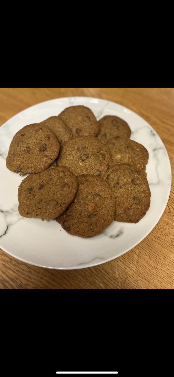Aimee R. in year 8 took on Mrs J’s cooking challenge. These look delicious😋🍪