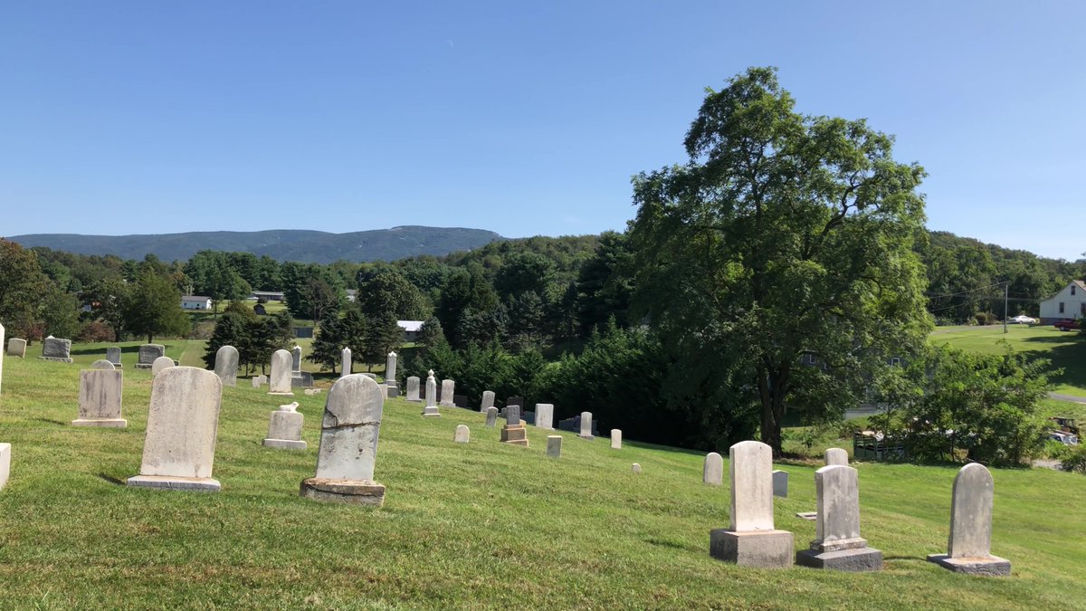 CRidgeFilms's tweet image. Greenville United Methodist Church Cemetery is a beautiful graveyard in Greenville, Augusta County, Virginia with graves from the 1800s to the present. Video visit: youtu.be/EXn-hJqwkYo