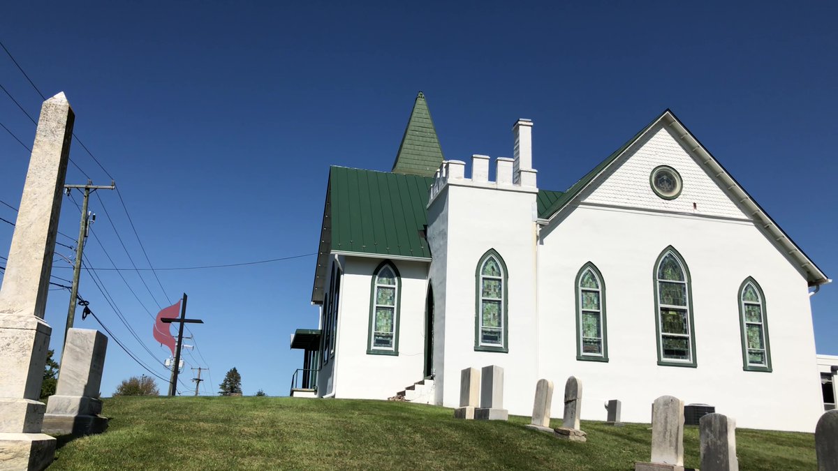CRidgeFilms's tweet image. Greenville United Methodist Church Cemetery is a beautiful graveyard in Greenville, Augusta County, Virginia with graves from the 1800s to the present. Video visit: youtu.be/EXn-hJqwkYo