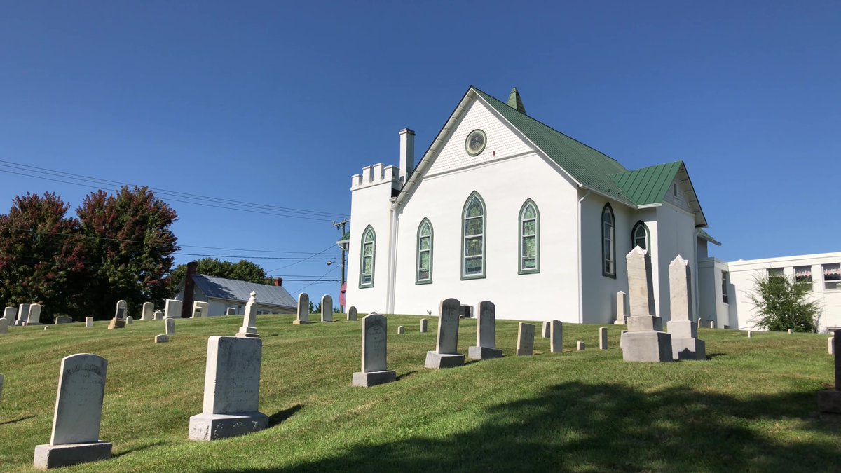 CRidgeFilms's tweet image. Greenville United Methodist Church Cemetery is a beautiful graveyard in Greenville, Augusta County, Virginia with graves from the 1800s to the present. Video visit: youtu.be/EXn-hJqwkYo