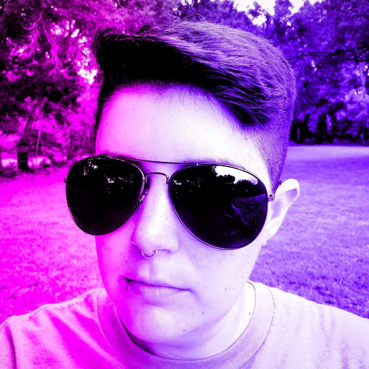 Face reveal and new profile photo. Raise your hand if you didn't know I'm a female. 😂