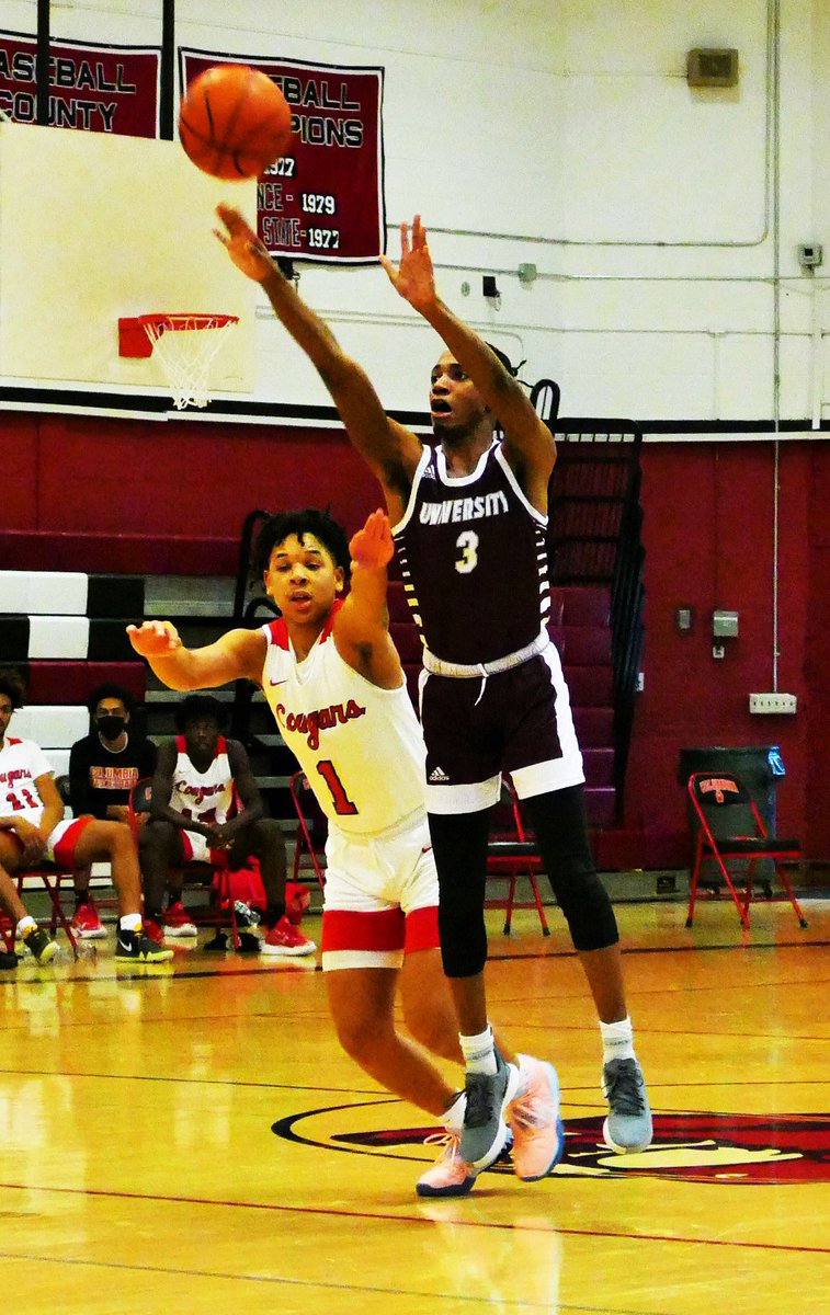 NANNPHOTO51's tweet photo. NJ HS Boys Basketball Columbia vs University photos &amp; digital at https://t.co/ex6QCy9kKN #njhsboysbasketball #NJHoops #NJHSSports #EssexSportsNJ #ColumbiaHS #UniversityHS #ColumbiaHSAthletics https://t.co/a6fR7iePIM