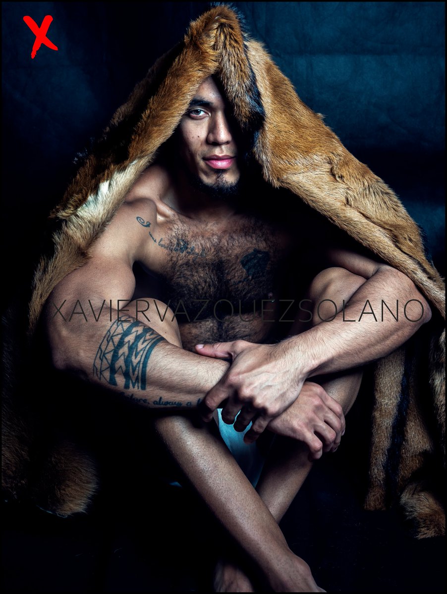 xavixvs's tweet photo. COLOUR BOX by X...New entry on my blog https://t.co/GCBus6RwhM here with my friend @Louis_Ricaute #tbt2014 pic with @QerosCueros  #leather #hairy #HairyHotness #xvsmodel #male #man #tattoo https://t.co/AqgsqOpT1S
