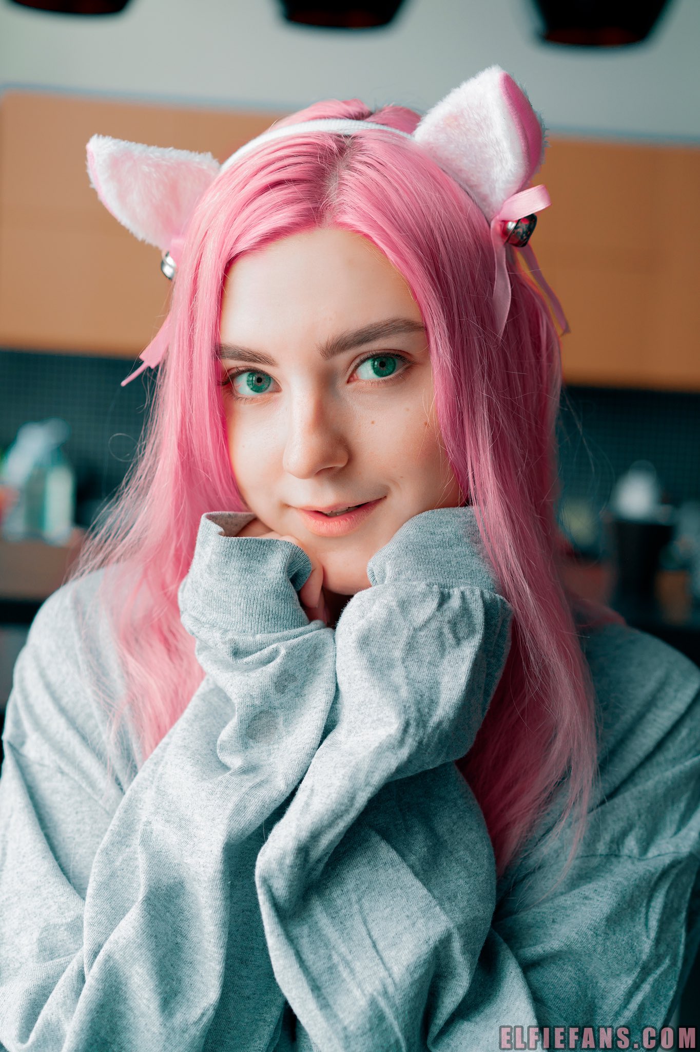 Eva Elfie: Onlyfans And The Power Of Influence - n3ing89