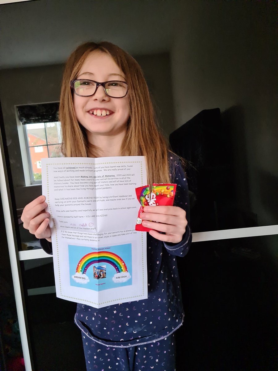 Someone was very happy with their special delivery today, Liv certainly tasted the rainbow and i enjoyed a great cup of tea. Ty team Haddon x  <a href="/Haddon_Primary/">Haddon School</a>  #haddoner #dreambigaimhigh