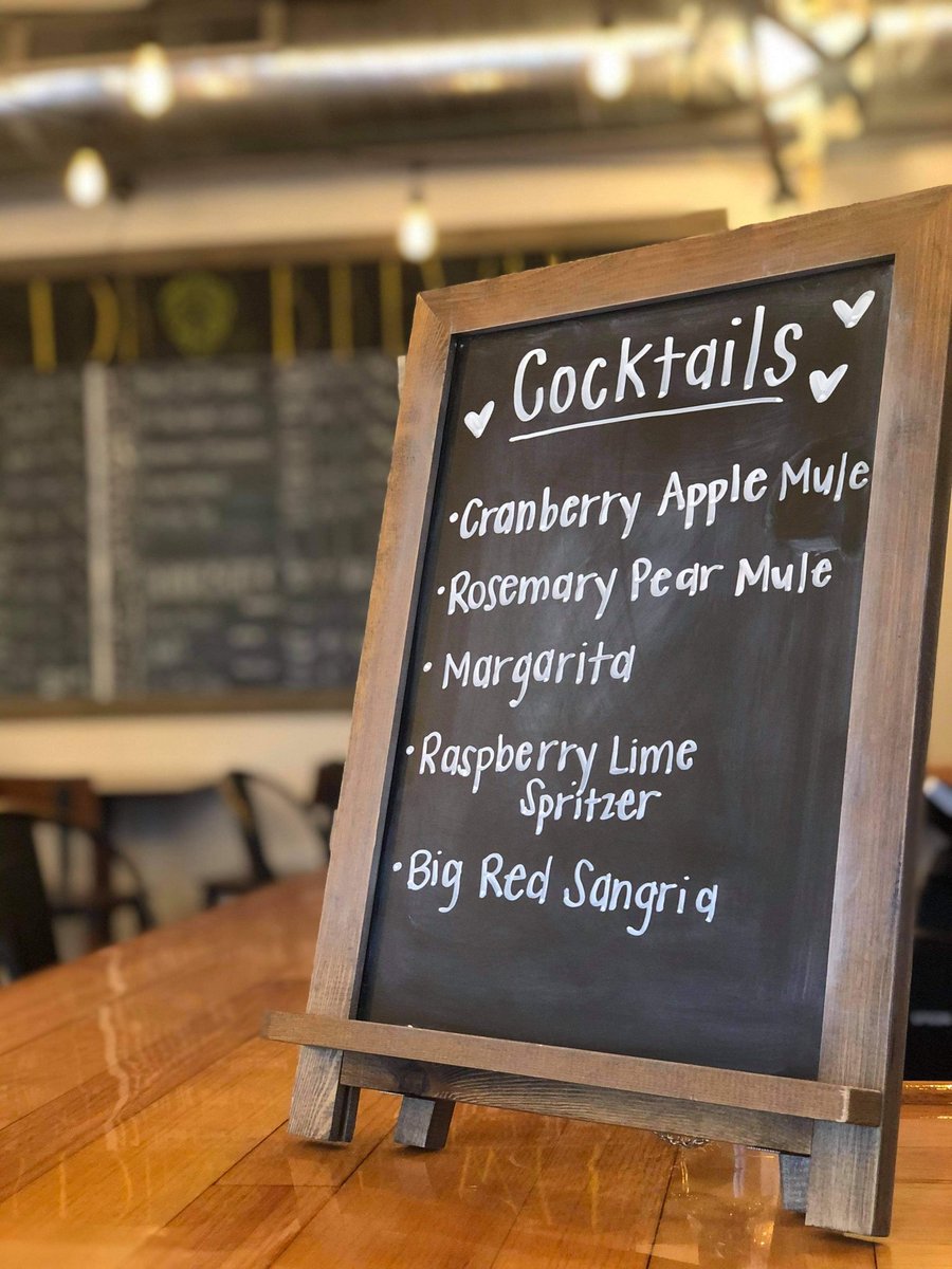 Galentines 2021 w/ Jason Howard and Mama D's!