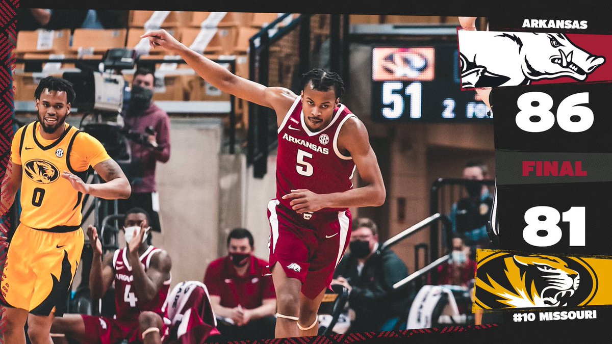 RazorbackMBB's tweet photo. MAKE IT SIX SEC WINS IN A ROW https://t.co/EQS6R032xr