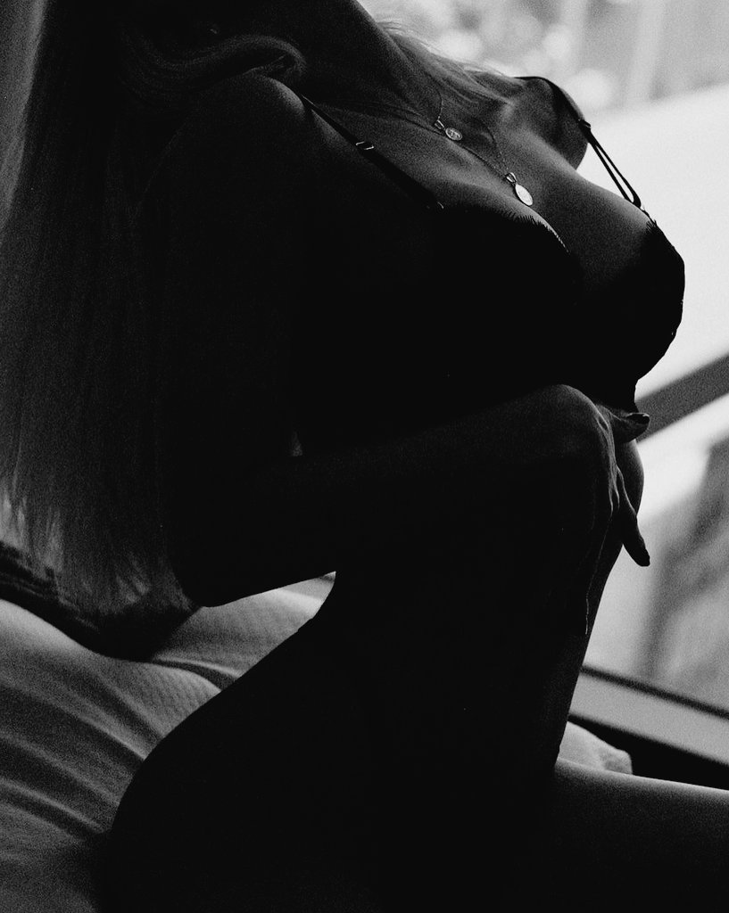 𝙄'𝙫𝙚 𝙖𝙡𝙬𝙖𝙮𝙨 𝙡𝙞𝙠𝙚𝙙 𝙩𝙤 𝙥𝙡𝙖𝙮 𝙬𝙞𝙩𝙝 𝙛𝙞𝙧𝙚.