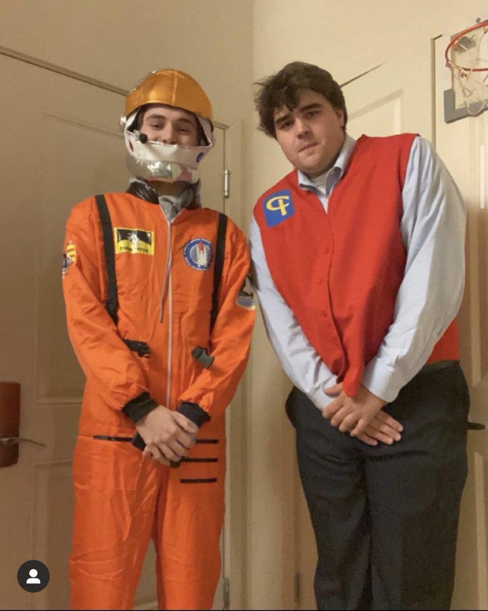 JamisonSawyer_'s tweet image. I mean come on @ItsJoshPeck