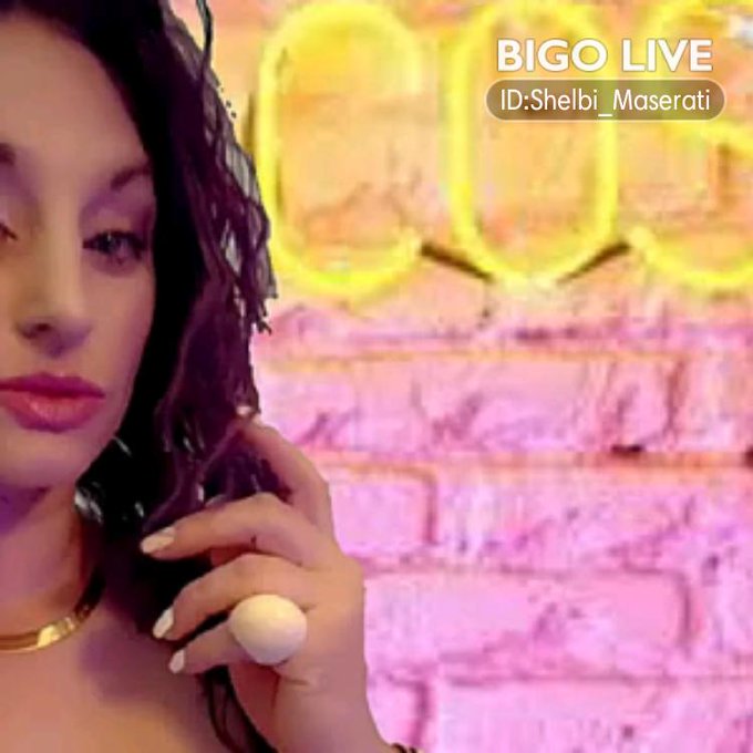 It wouldn't be a party without you #BIGOLIVE > Clocked in.. #SmashOrPass music world premiere.    https://t<a href="/tag/bigolive"class="tags">#BIGOLIVE</a><a href="/tag/smashorpass"class="tags"><span>#smashorpass</span></a>