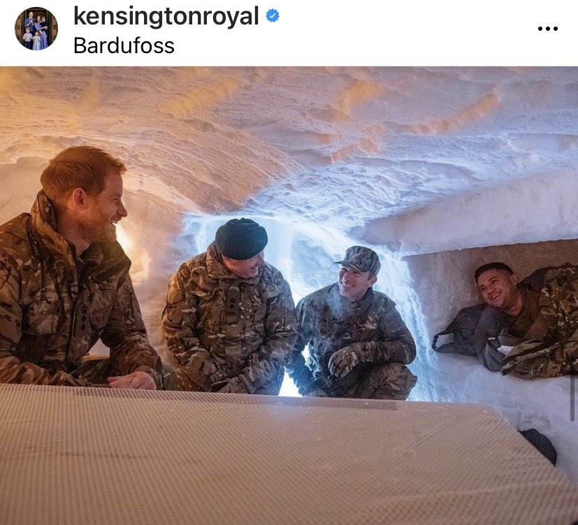 jozzzaphen's tweet photo. #thowbackValentineDay #PrinceHarry went to Norway to see the .@RoyalMarines #ExcerciseClockwork 🇬🇧🇳🇴
Remember went they put #RoyalWedding👸🏻🤴 photos in the #icecamp as a welcome for Harry🤴📷
Harry was too good to #HunterHannah, gave her the exclusive ,she was nice mbafterward https://t.co/nnFhr7UKN9