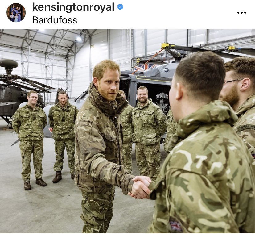 jozzzaphen's tweet photo. #thowbackValentineDay #PrinceHarry went to Norway to see the .@RoyalMarines #ExcerciseClockwork 🇬🇧🇳🇴
Remember went they put #RoyalWedding👸🏻🤴 photos in the #icecamp as a welcome for Harry🤴📷
Harry was too good to #HunterHannah, gave her the exclusive ,she was nice mbafterward https://t.co/nnFhr7UKN9