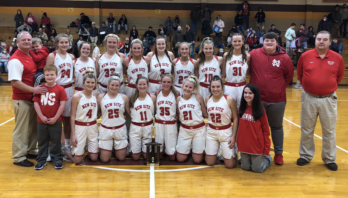 NS_Lady_Royals's tweet photo. Division 1-2A Champions! https://t.co/JpJEZJtNPY