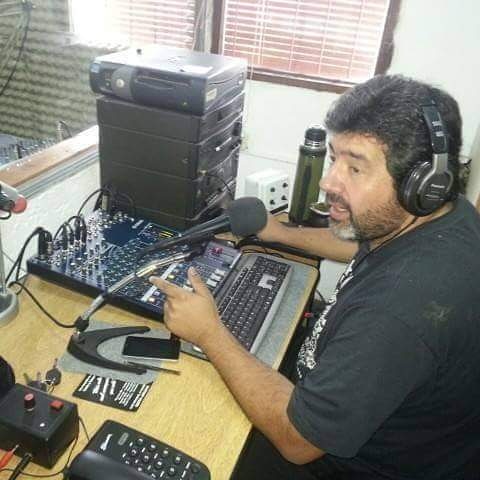 Feliz #DiaMundialDeLaRadio, lugar donde sobra la magia, la radio es pasión, en la radio siempre te sentís bien.