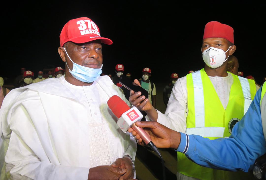 nkfulatan's tweet photo. His Excellency Engr Sen Dr Rabiu Musa Kwankwaso arrives Mallam Aminu Kano International Airport to welcome the last batch (70 students from India) of the graduating 370 Students https://t.co/iVVqxAURdL
