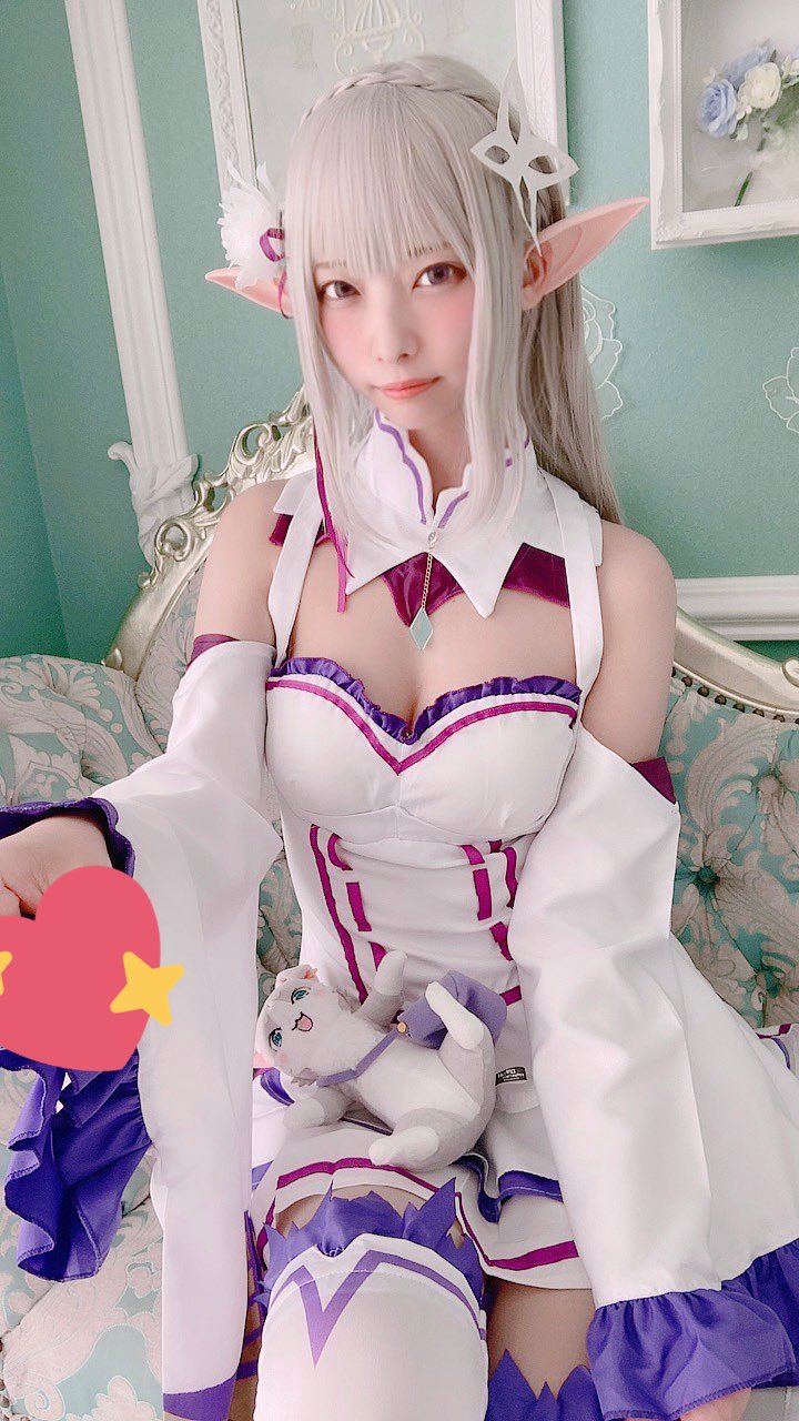 画像,Happy Valentine 2021💘エミリア #cosplay #コスプレ https://t.co/9g4tTM82b3…