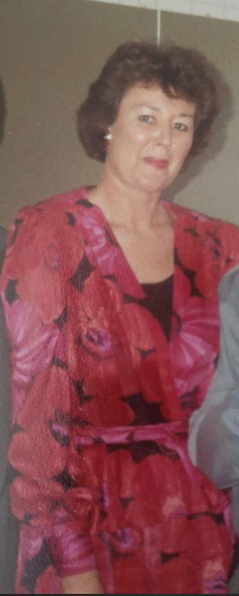 4 years have passed since this inspirational, amazing lady left us. She proved that a Mum of two could be an outstanding nurse, have a career and be a great leader. She found the best in people and invested time and effort to get the best out of people. Miss you Mum! ❤️