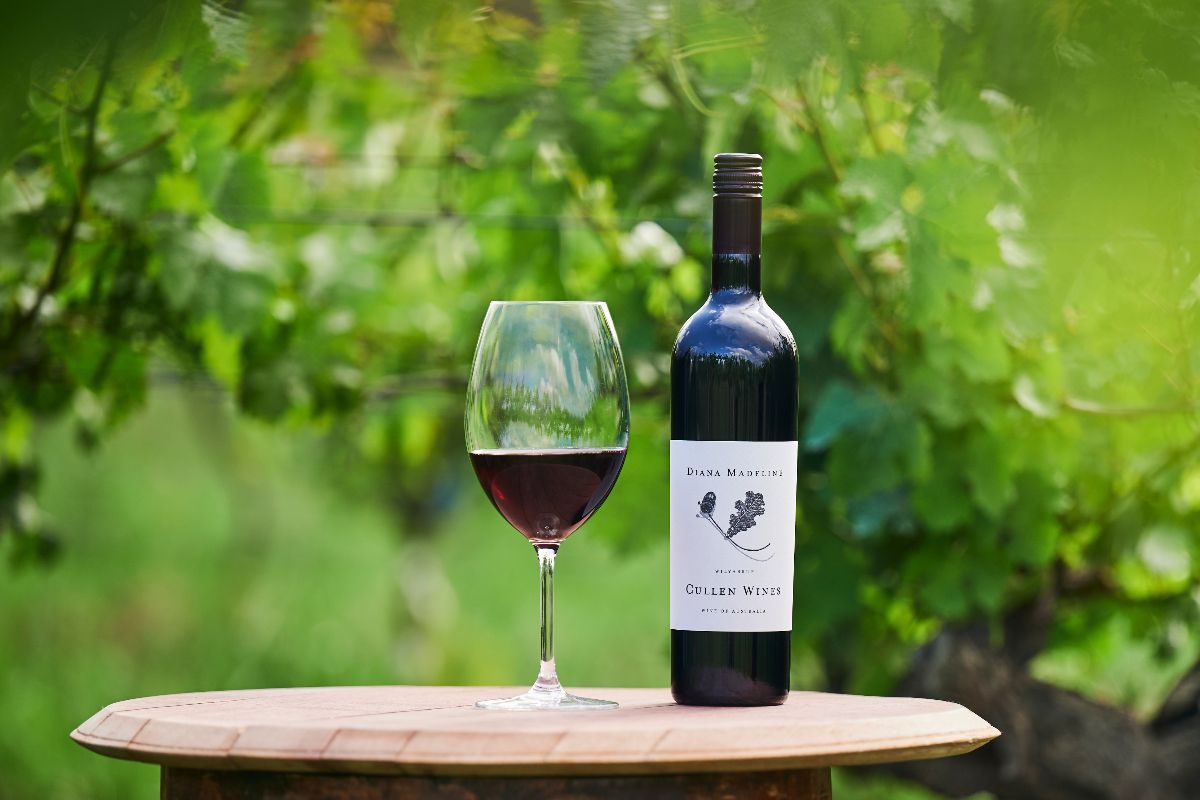 Winsor Dobbin (@winsordobbin) on Twitter photo Meet the <a href="/MR_Wine_Region/">MargaretRiver Region</a> winery that has marked its 50th birthday with a 98-point icon release. <a href="/Cullenwines/">Vanya Cullen</a> <a href="/Vanya_Cullen/">Vanya</a> <a href="/MargaretRiver/">MargaretRiverRegion</a> <a href="/WestAustralia/">Western Australia</a> #wine #Australia #organic #biodynamic
gourmetontheroad.com/2021/02/cullen⦠Meet the <a href="/MR_Wine_Region/">MargaretRiver Region</a> winery that has marked its 50th birthday with a 98-point icon release. <a href="/Cullenwines/">Vanya Cullen</a> <a href="/Vanya_Cullen/">Vanya</a> <a href="/MargaretRiver/">MargaretRiverRegion</a> <a href="/WestAustralia/">Western Australia</a> #wine #Australia #organic #biodynamic
gourmetontheroad.com/2021/02/cullenā¦