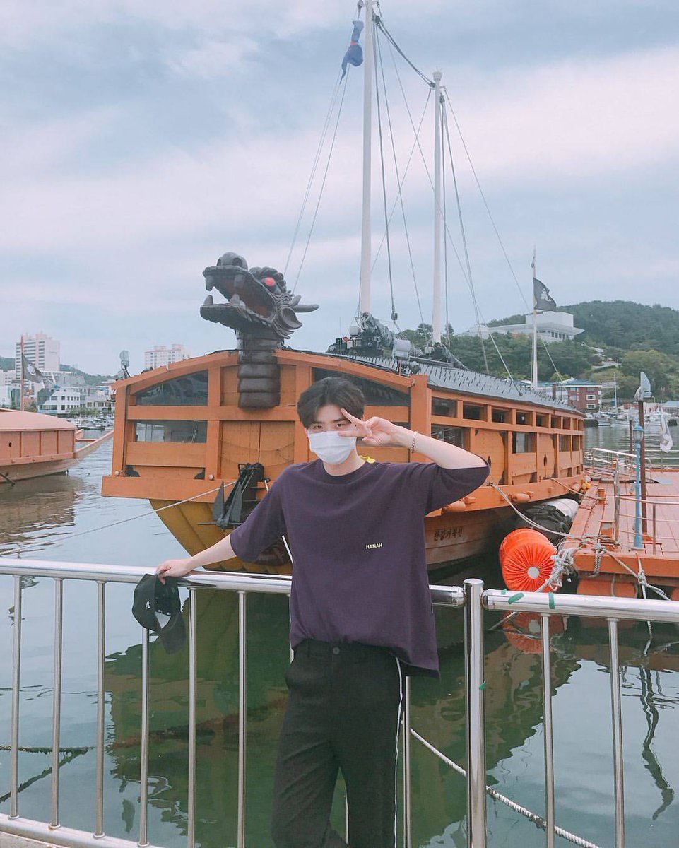 LeeJongSukWorld's tweet photo. Happy Heart's Day WithJS 💞 https://t.co/lqEf3pTuV5