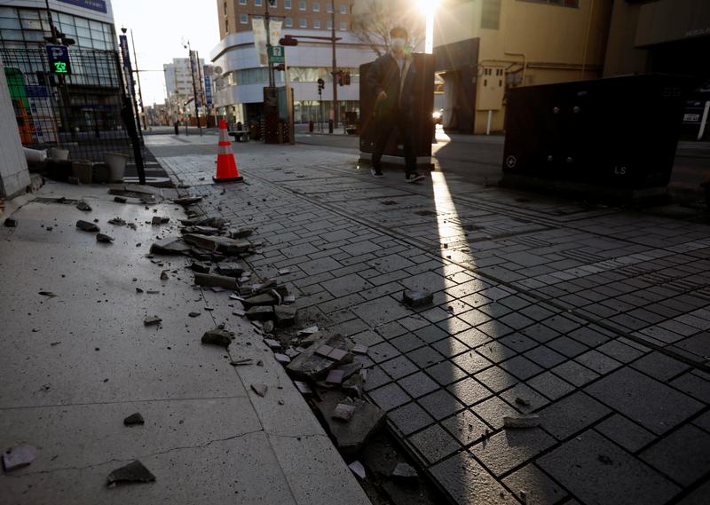 RT @Reuters: Japan quake brings back memories of deadly 2011 tsunami https://t.co/4LoUEHOBuQ https://t.co/uSsdlzjkwD