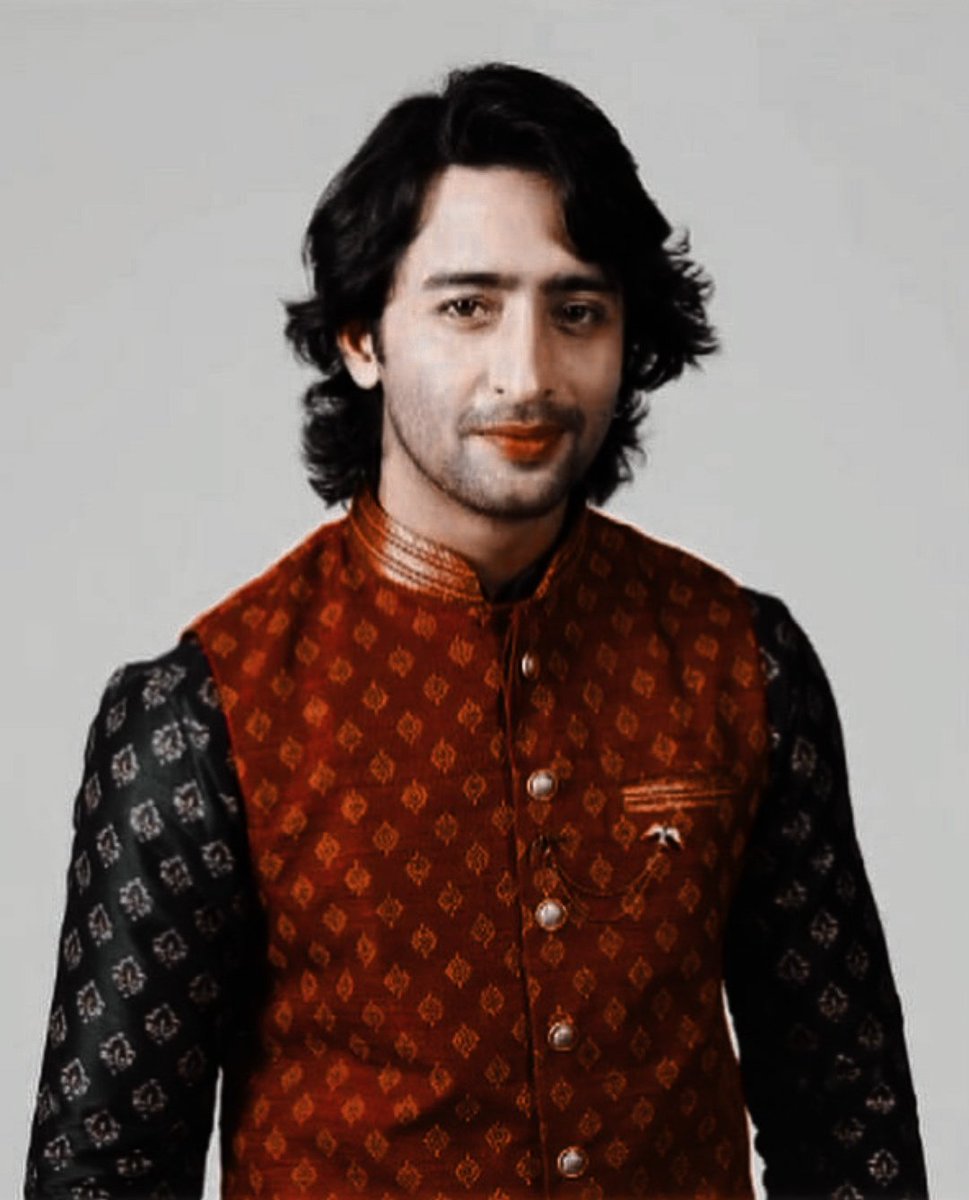 ...let the pendant of love shine brighter  #ShaheerSheikh
