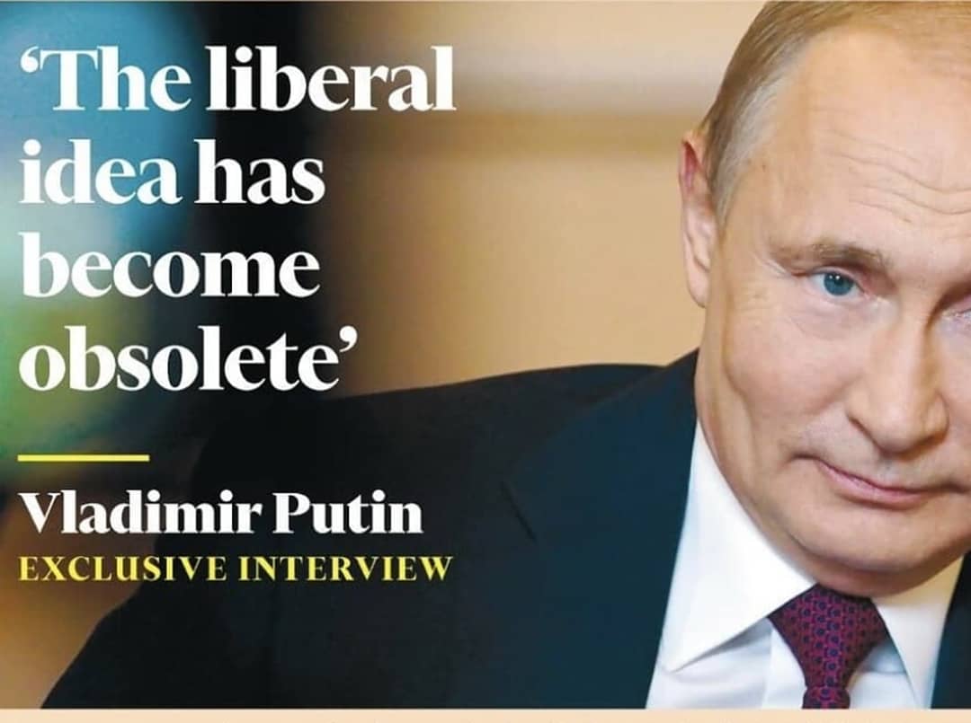 thecitizeness's tweet image. "So I helped the defenders of the Motherland without a second thought."

@jrockstrom: "There will be a rich minority who may survive in a conflict ridden world...Delivering our children to such a deadly home is a horrifying proposition."
#LiberalIdeaRelevantStill 
#PutinsPalace