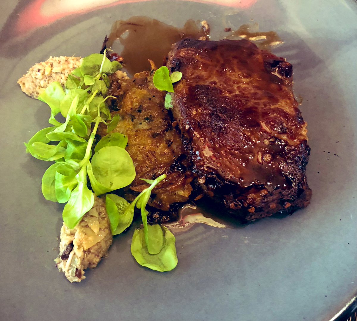 foodandsun's tweet photo. Pan fried seared steak with red wine sauce #CookingWithTheClub #ShareCelebrity @CelebrityCruise @CelebrityUK https://t.co/ehxY7g8IBA