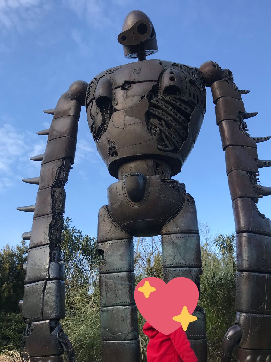 Rurum 今日は初めて2人だけでジブリ美術館へ 映画や人形劇に展示色々楽しんでくれて今はベビーカーで爆睡 ママが一番楽しみにしていた猫バスには怖がって乗らず まっくろくろすけも怖いらしい