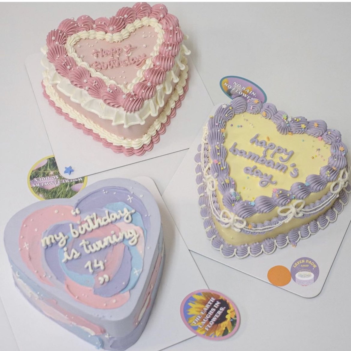 แนะนำร้านที่เค้กแนวนี้ทีค่าทุกคน ร้านนี้เค้าปิดวันที่จะเอา คือเพื่อนจะสั่งให้วันเกิด แต่ให้เราเลือกร้านเอง เพื่อนเซอร์ไพร้สเลือกแบบ 5555555 ช่วยหน่อย