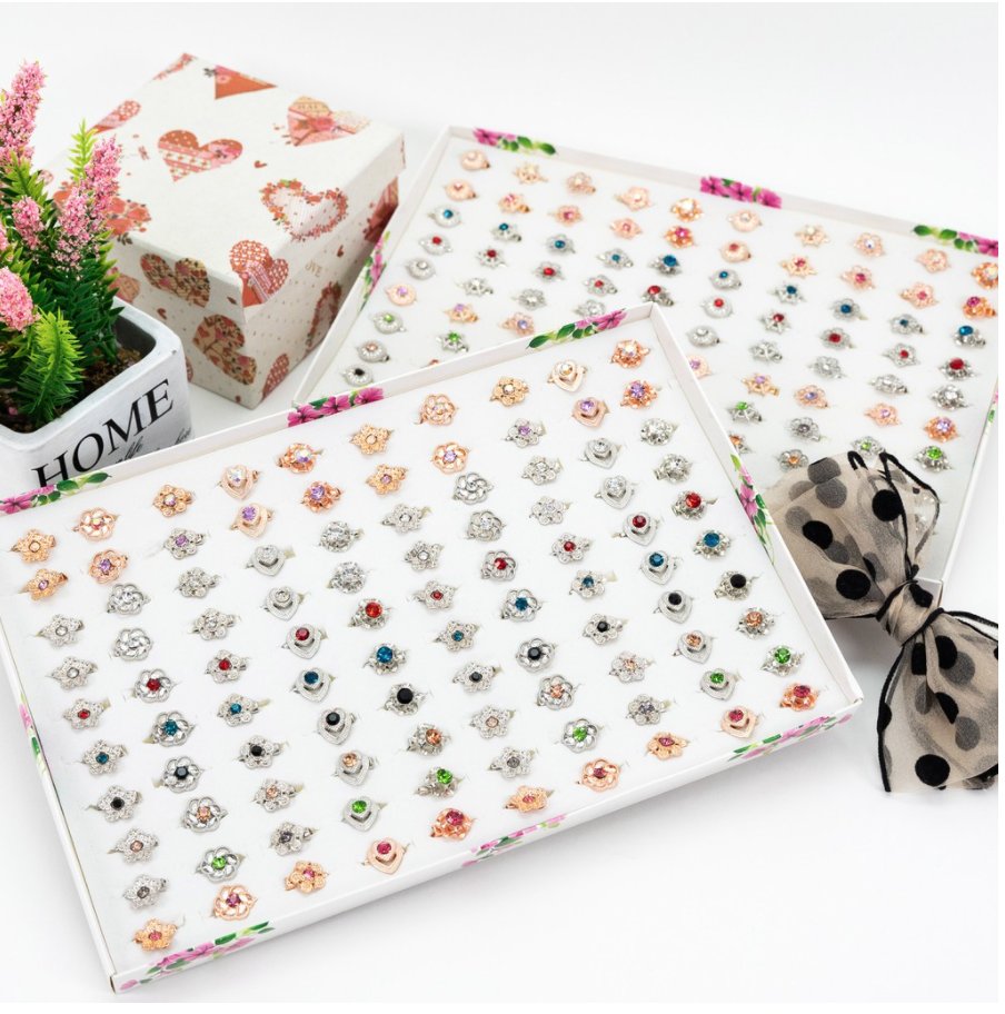 Suka betul bila dapat brooch as free gift! Haha sebab kita ni banyak mana pun ada brooch ni, sokmo laa tak jumpa, or tahu-tahu je habis! So bagilah customers anda free gift brooch! Haha.Shopee link :  https://shp.ee/emdcmhu&nbsp;