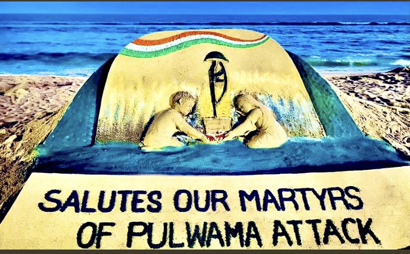 AviiSingh_'s tweet photo. #PulwamaAttack #IndianArmy #BlackDay https://t.co/VMDJFN7SBc