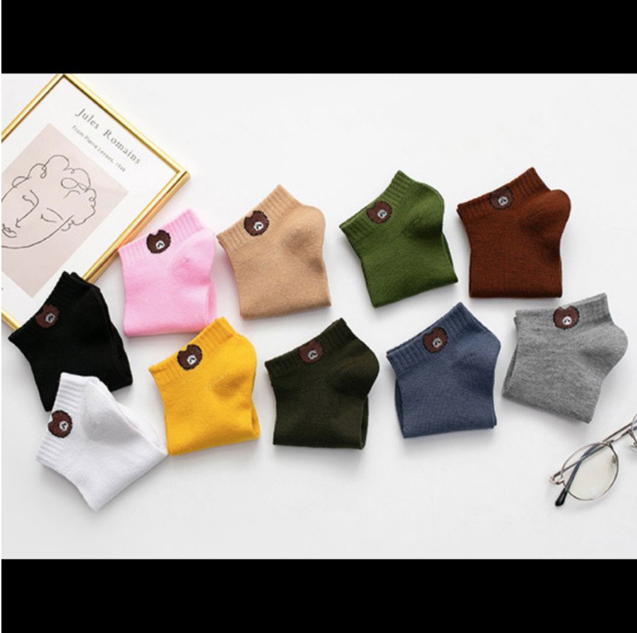 Nisa pernah bagi socks juga as free gift untuk customers. Alhamdulillah they love it. ada yang siap terkejut kenapa dpt socks kot Nisa salah send. Haha.Shopee link :  https://shp.ee/iwmq6z7&nbsp;