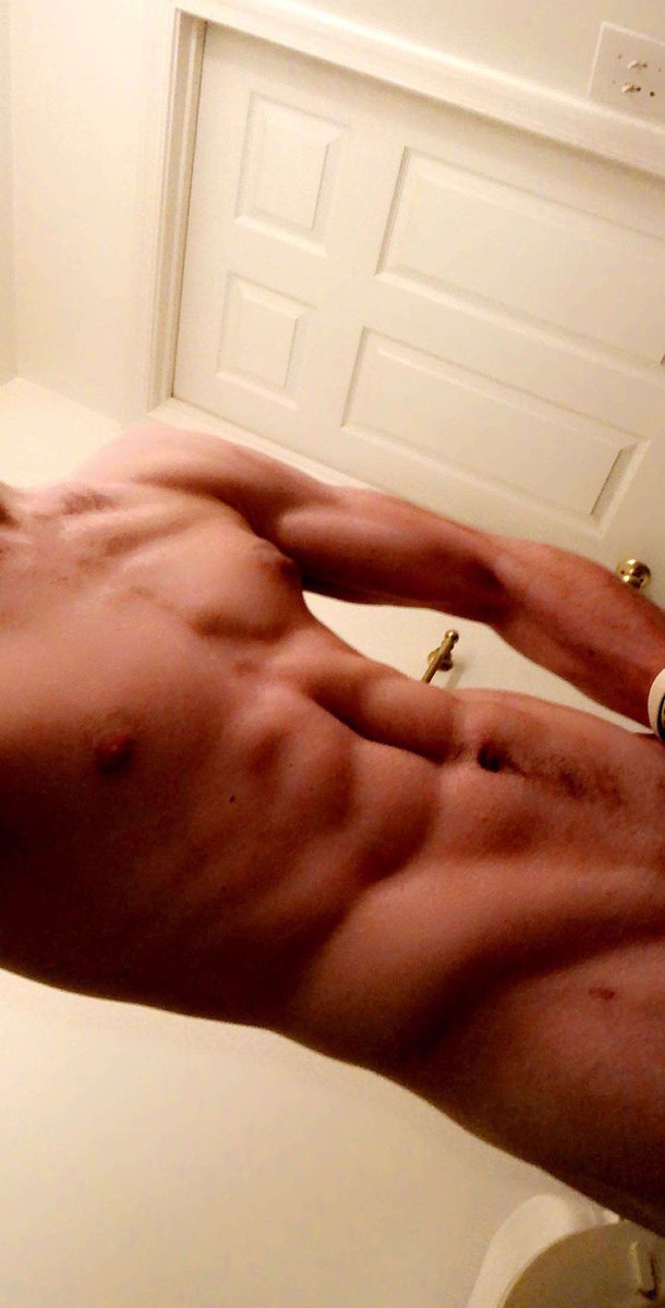 chadheath_'s tweet photo. @SugarBabyDate https://t.co/vhRNdFXEZJ https://t.co/ZecBs8N1nY