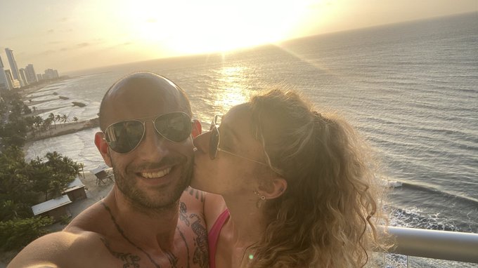 Thank you my love @Mikeangeloxxx to take care about me &hearts;️☀️ I love you &hearts;️  #MyHusband #Colombia #desayuno<a class="tags" href="/tag/mikeangeloxxx">@mikeangeloxxx</a><a href="/tag/beach"class="tags"><span>#beach</span></a><a href="/tag/colombia"class="tags"><span>#colombia</span></a><a href="/tag/desayuno"class="tags"><span>#desayuno</span></a><a href="/tag/myhusband"class="tags"><span>#myhusband</span></a>