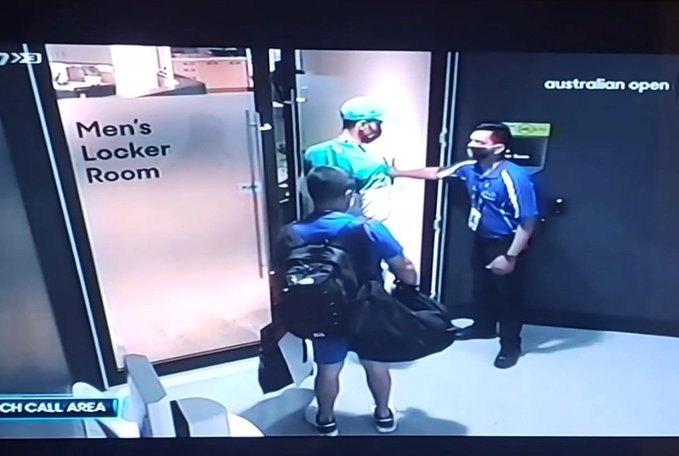 EuKWpSZWQAIghET?format=png&name=small