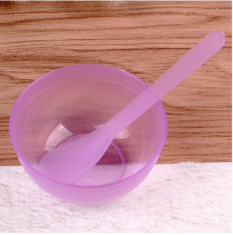 Bagi bowl untuk diy mask ni pu comel. murah and ada few colours.Shopee link :  https://shp.ee/u6r5wdj&nbsp;