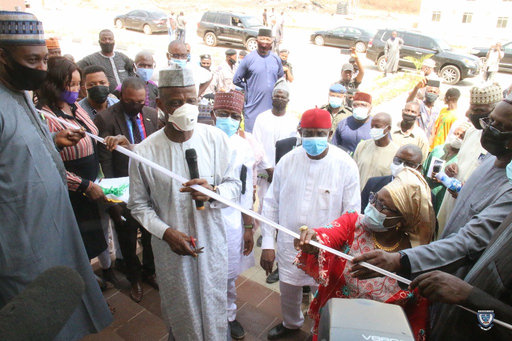 fulokoja's tweet image. .:: PHOTO NEWS: Projects Commissioning in FUL by the Executive Secretary, TETFund, Prof. Suleiman E. Bogoro and Others at Prof. Angela F. Miri's End of Tenure | Federal University Lokoja fulokoja.edu.ng/news-page.php?…