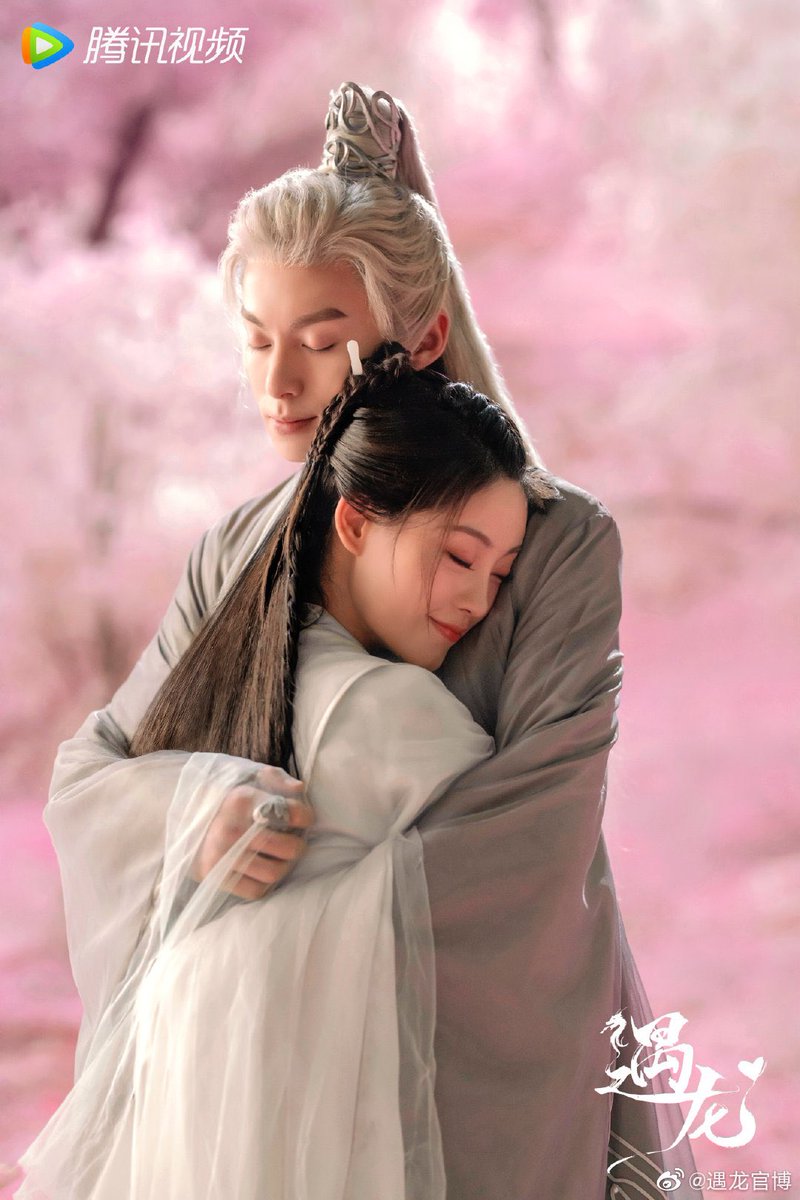 Fantasy Romance Miss the Dragon Drops First Posters with Dylan Wang and  Bambi Zhu Xudan - DramaPanda