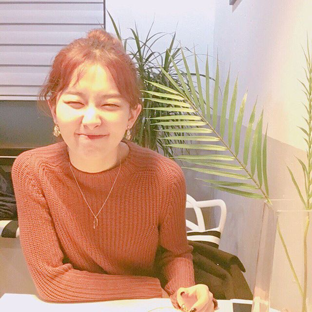 KSGUpdates's tweet photo. Seulgi girlfriend shots to accompany you this Valentine's 💛

#슬기 #SEULGI #RedVelvet @RVsmtown https://t.co/qJulMJFYxh