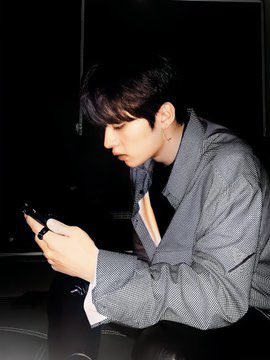 anyways, in honour of valentines’ day — a long thread of minho boyfriend quality pics for all the singles