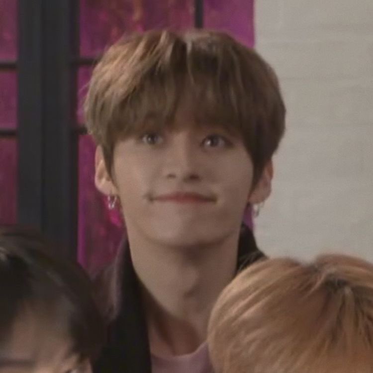 anyways, in honour of valentines’ day — a long thread of minho boyfriend quality pics for all the singles