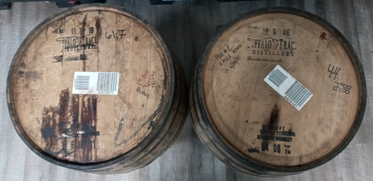 IteotwawkiSojou's tweet photo. @eaglerarelife
2021 #SingleBarrelPick #EagleRare #Bourbon #Select #LimitedEdition #BourbonWhiskey #cheers ๐ฅ๐ฅ๐ฅ #CoronaVirus #COVID #TheCovidKiller https://t.co/DuAZp9oEop