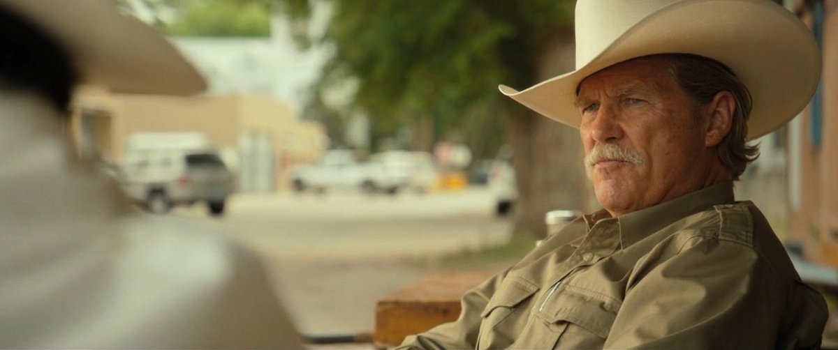 HELL OR HIGH WATER (2016). One of my top 5 favorite American films of the new millennium. It's exactly the kind of film I want to make: it tackles elemental issues about America, via genre, without ever resorting to the easy rhetorical frameworks of the political left or right.