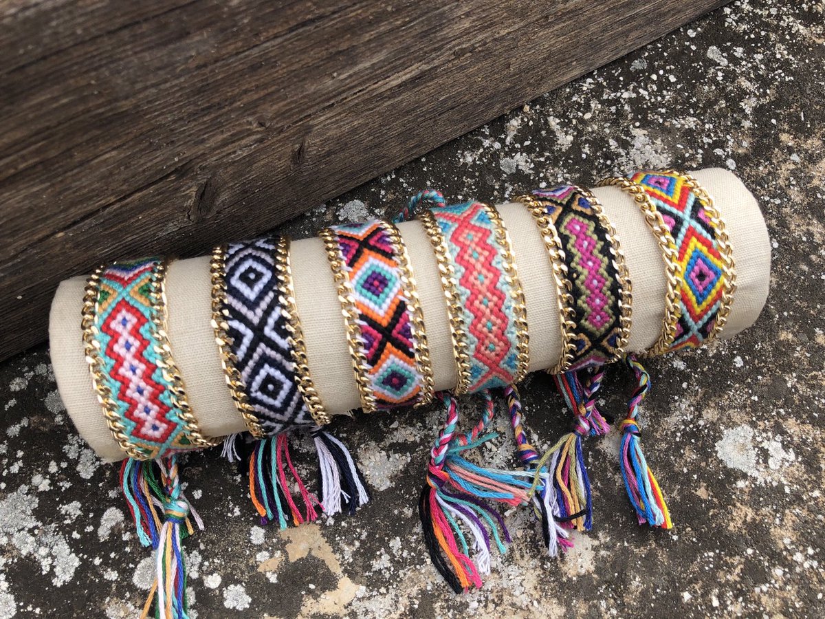 Patousaki79's tweet photo. Excited to share the latest addition to my #etsy shop: Friendship bracelet/boho bracelet/woven bracelet/boho tribal/braided bracelets/summer bracelets/boho jewelry/gift for her/New colors https://t.co/A4iJZ1rB3j #mykonos#mykonosbyboni #etsy https://t.co/IvEMP56y3o