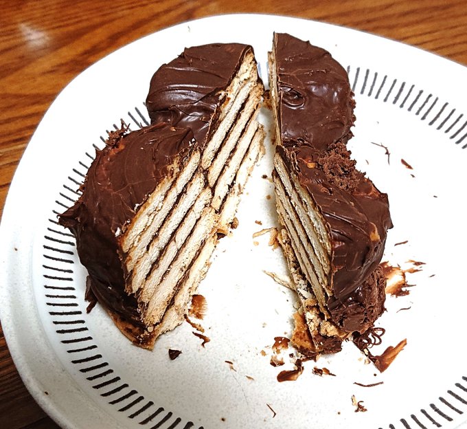 誰からもチョコ貰えなかったので
泣きながら作りました
美味しかったです 