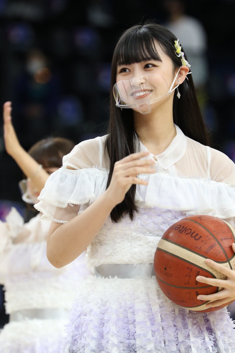 西スポhkt取材班 V Twitter グループ加入までバスケをやっていたという松本日向さん ボールが良く似合います ｆ Hkt48 ライジングゼファー福岡 松本日向