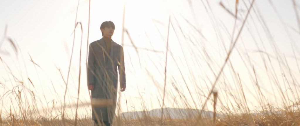 cheolliebunny's tweet photo. junhui oneshot au || back to december
— being in a long distance relationship is hard but they made it worked. they promised to make it work. but what if one day, one of them doesn’t want to hold on to that promise anymore https://t.co/JwnGG4FerS